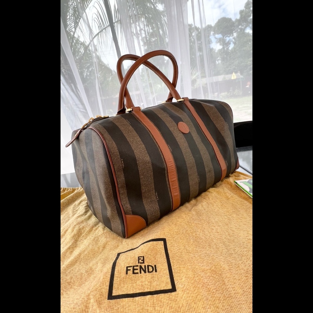 Fendi Bag,Travel, Gorgeous Weekender Travel, Duffle with Cognac Brown Lea… - Picture 10 of 16